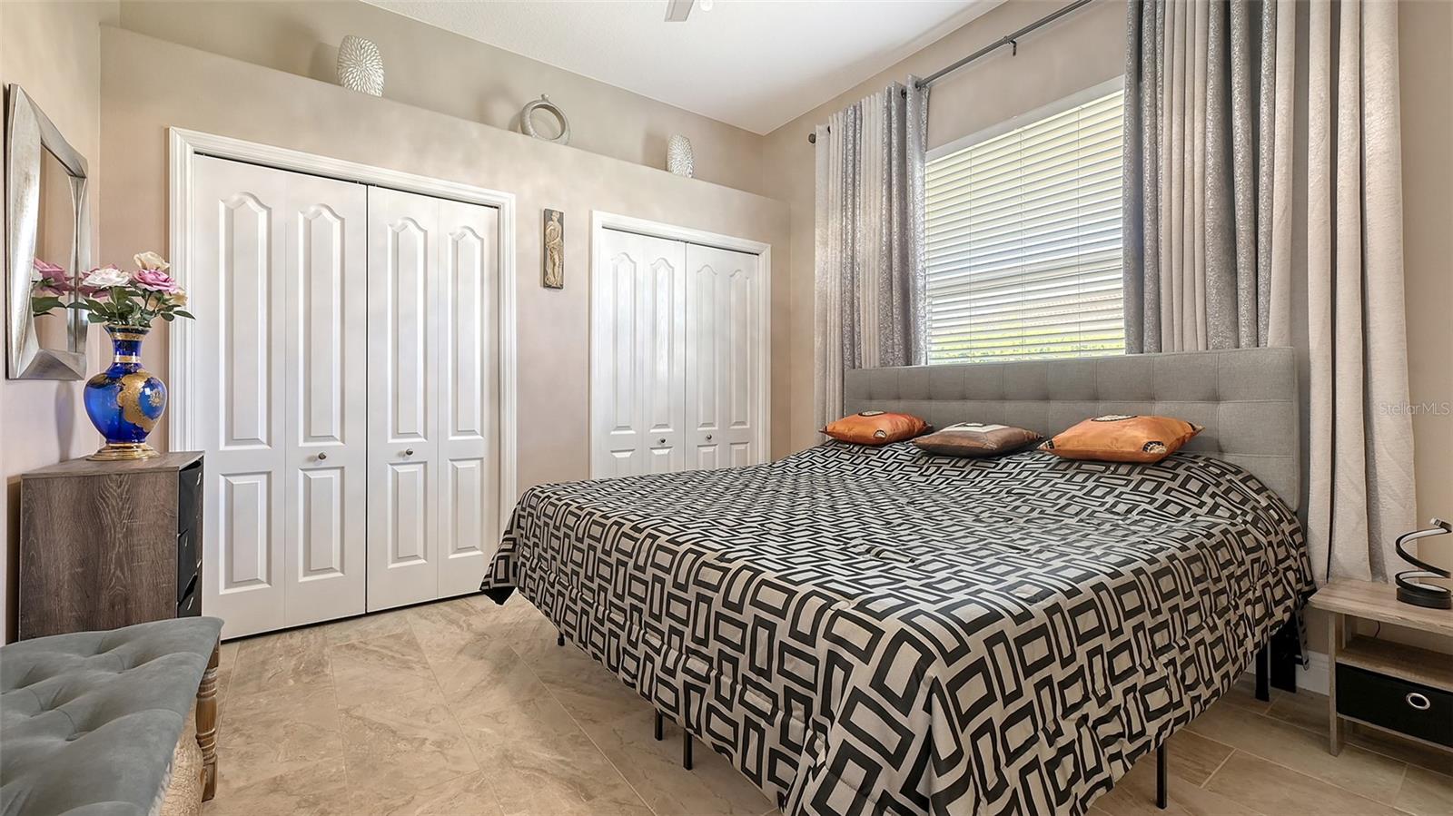 A4647633 Property Photo