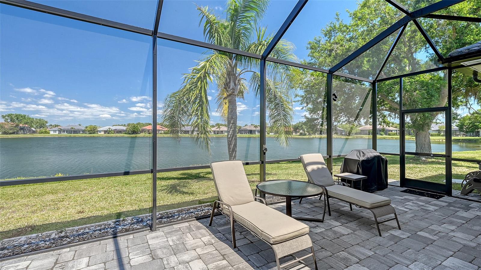 A4647633 Property Photo