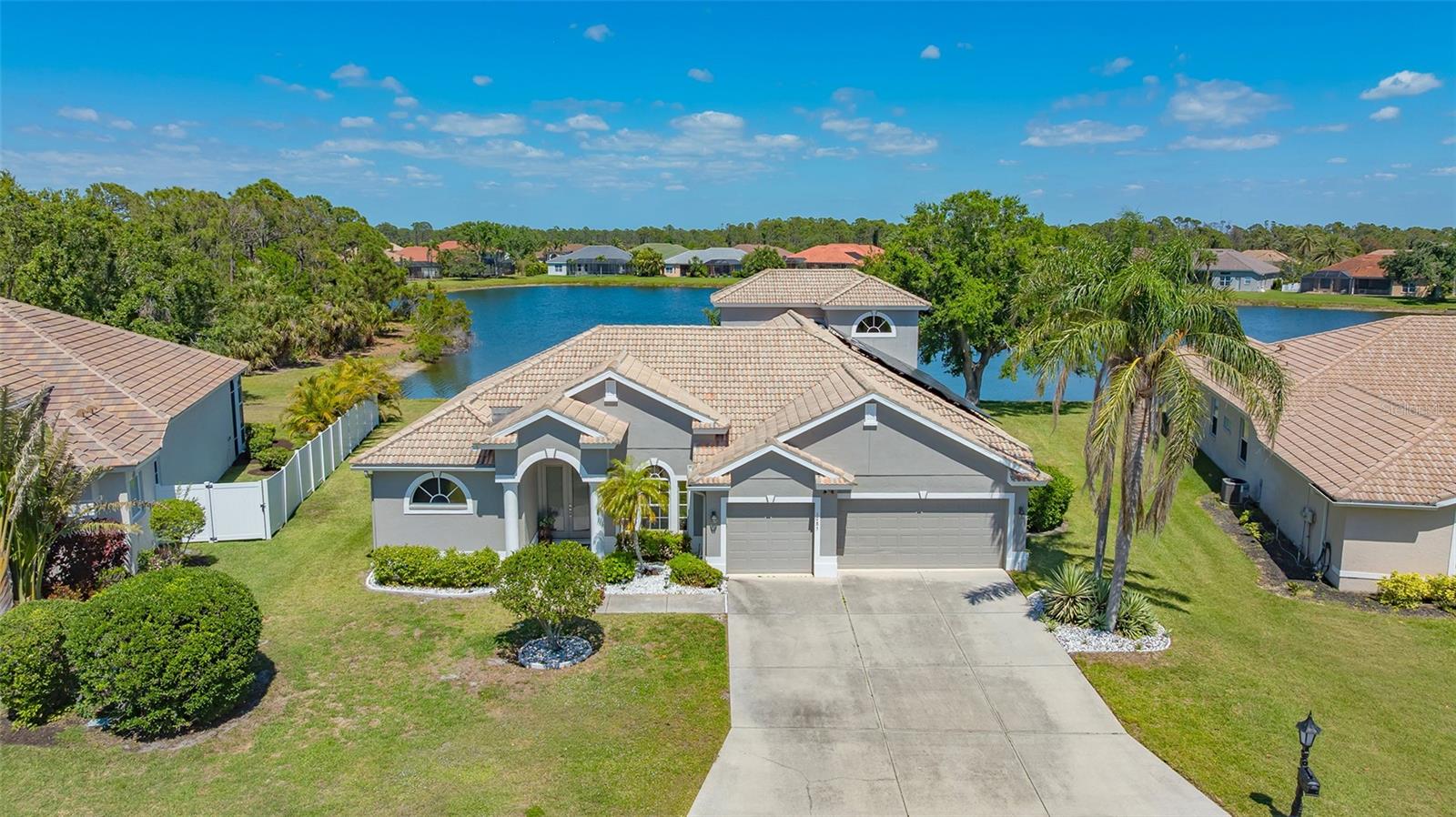 A4647633 Property Photo