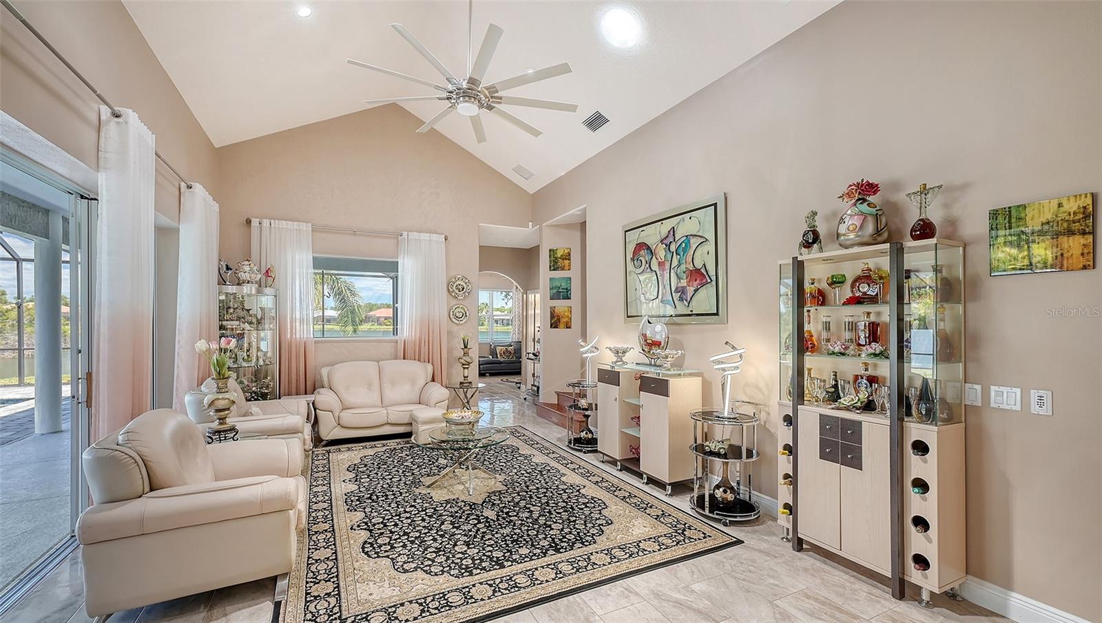 A4647633 Property Photo