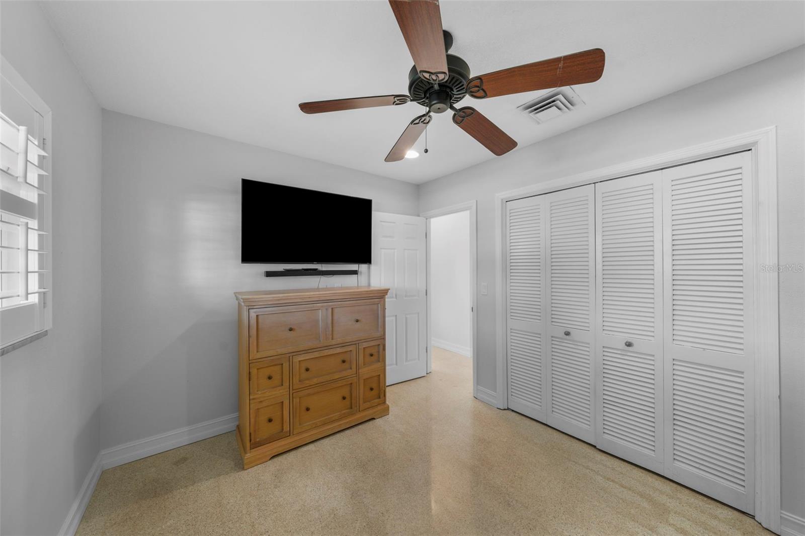 3918 VERSAILLES DR, TAMPA, FL, 33634