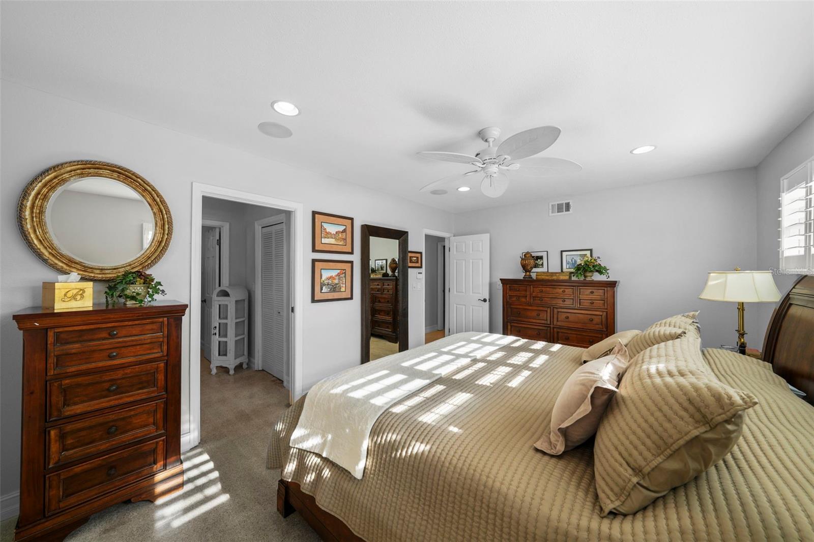 3918 VERSAILLES DR, TAMPA, FL, 33634