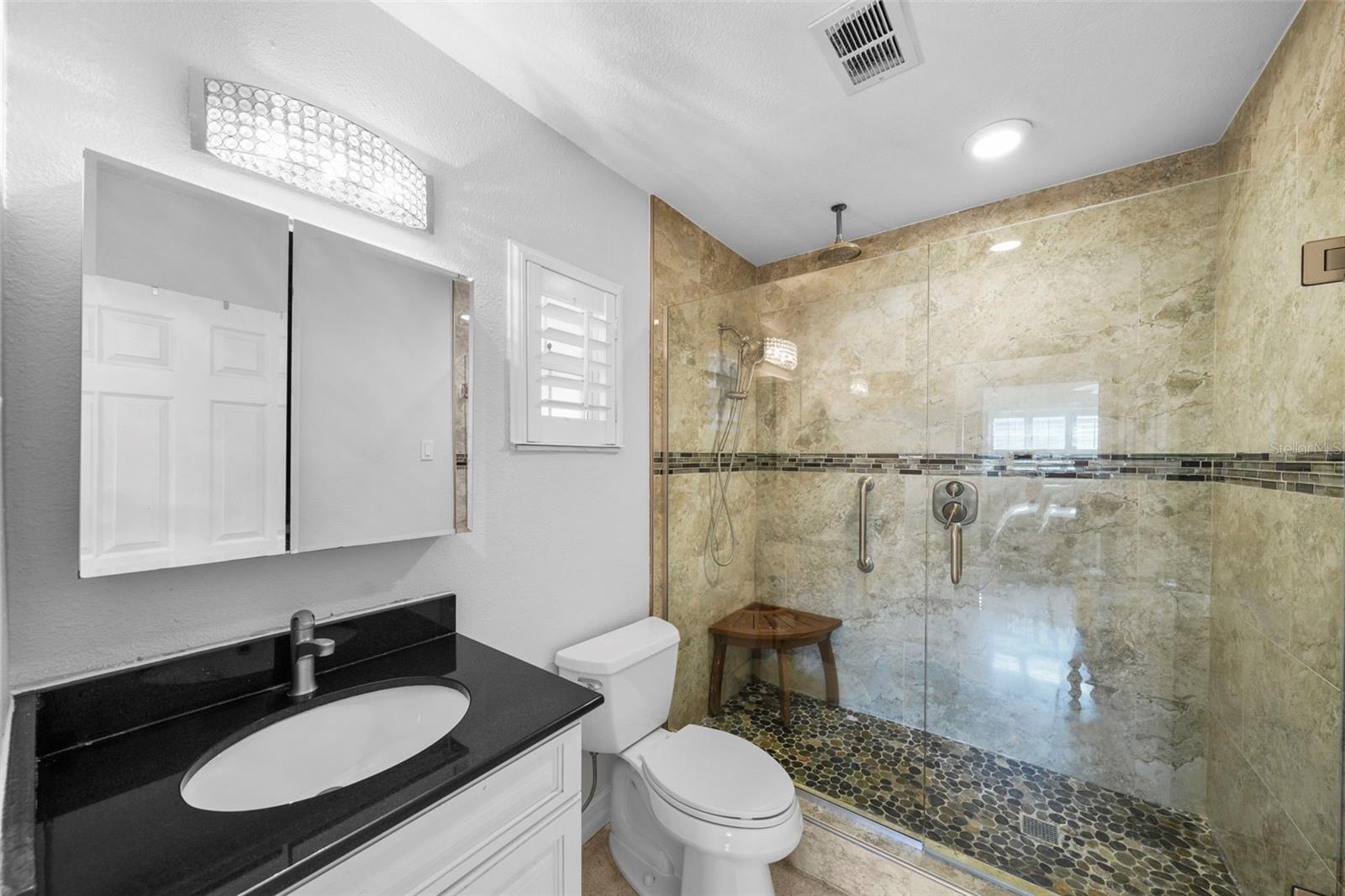 3918 VERSAILLES DR, TAMPA, FL, 33634