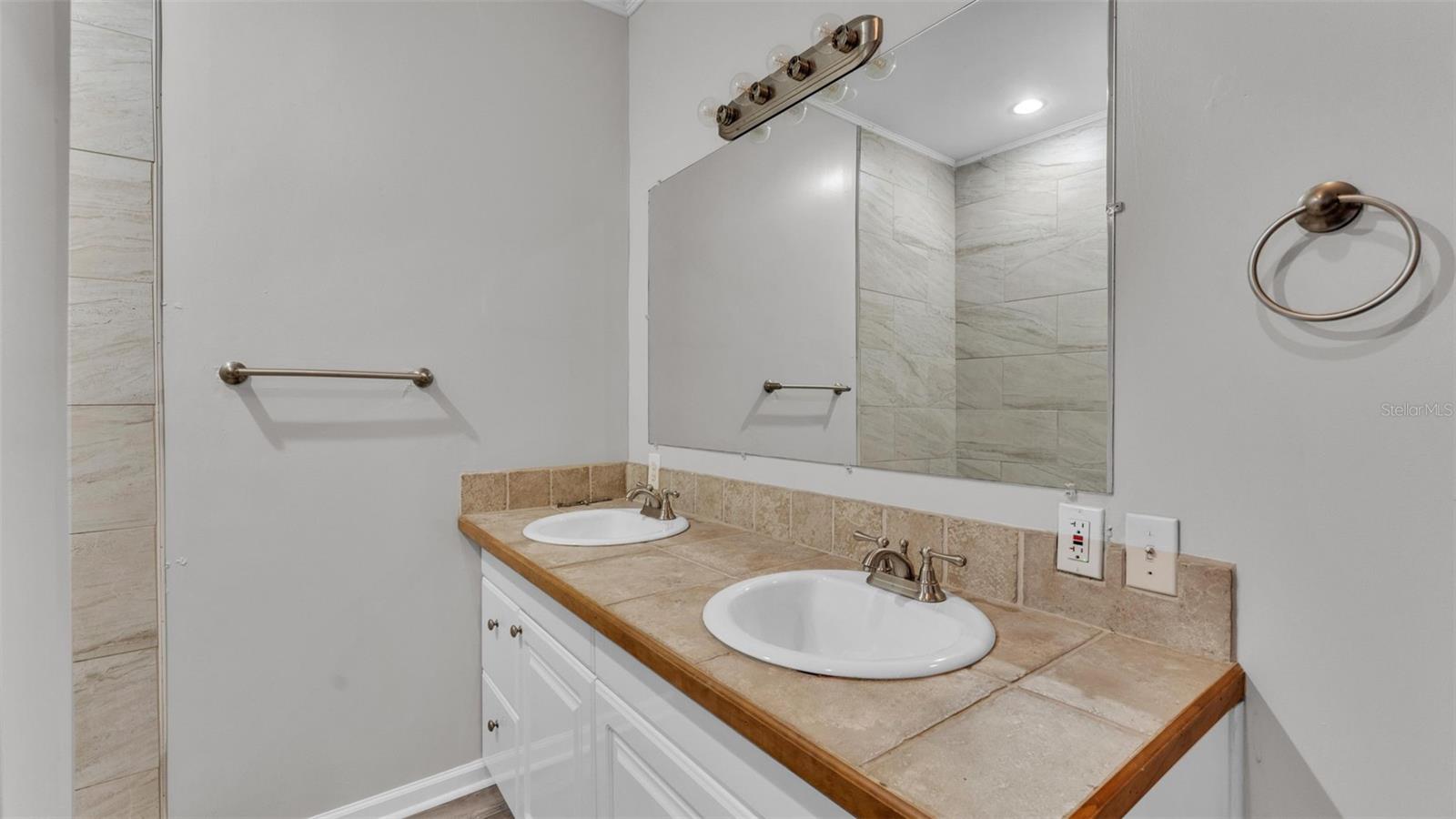 2203 AVENUE F NW, WINTER HAVEN, FL, 33880