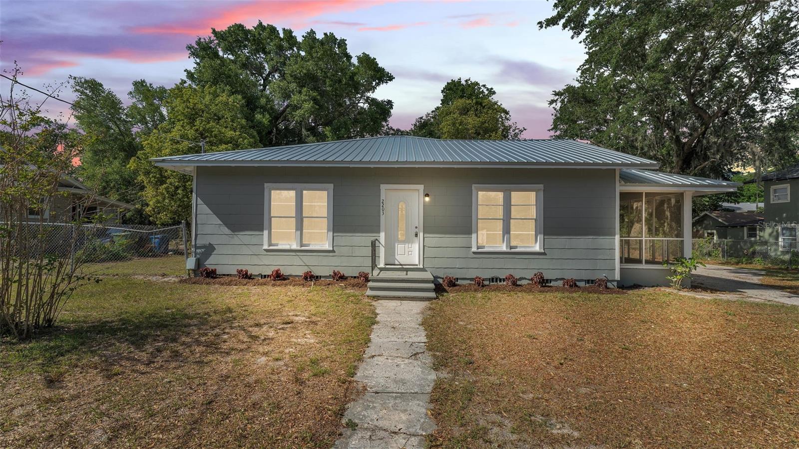 2203 AVENUE F NW, WINTER HAVEN, FL, 33880