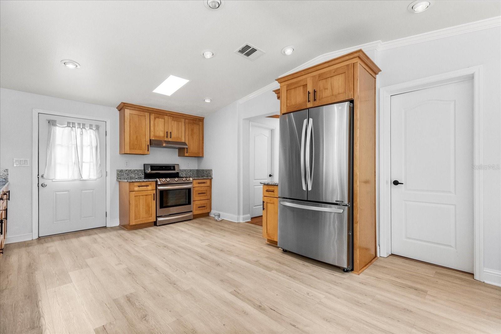 10809 CEDAR COVE DRIVE, THONOTOSASSA, FL, 33592