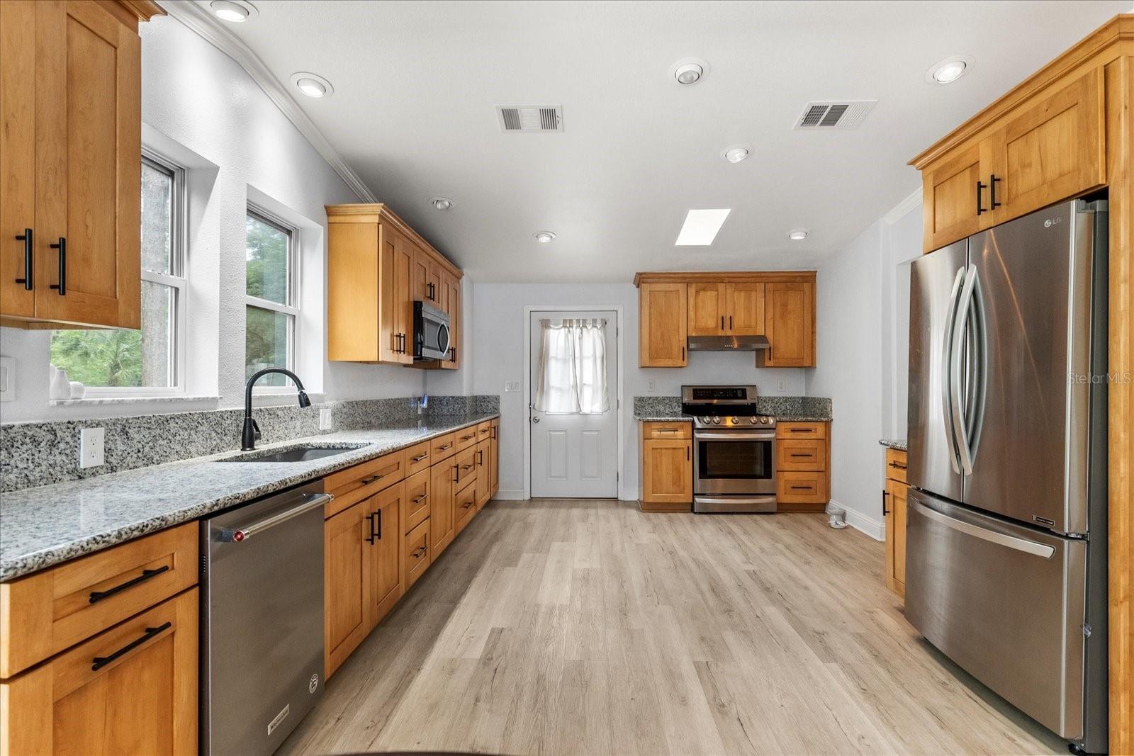 10809 CEDAR COVE DRIVE, THONOTOSASSA, FL, 33592