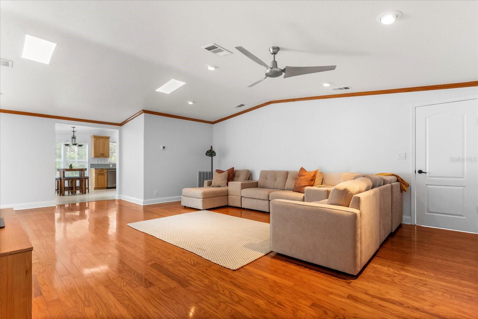 10809 CEDAR COVE DRIVE, THONOTOSASSA, FL, 33592