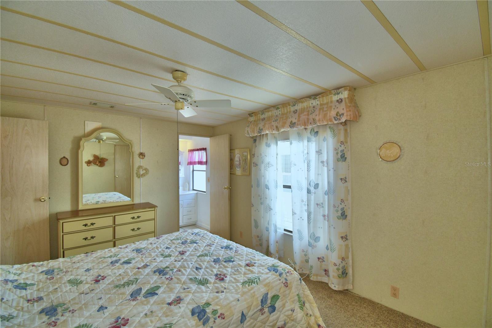 4190 ROLLING OAKS DR, WINTER HAVEN, FL, 33880