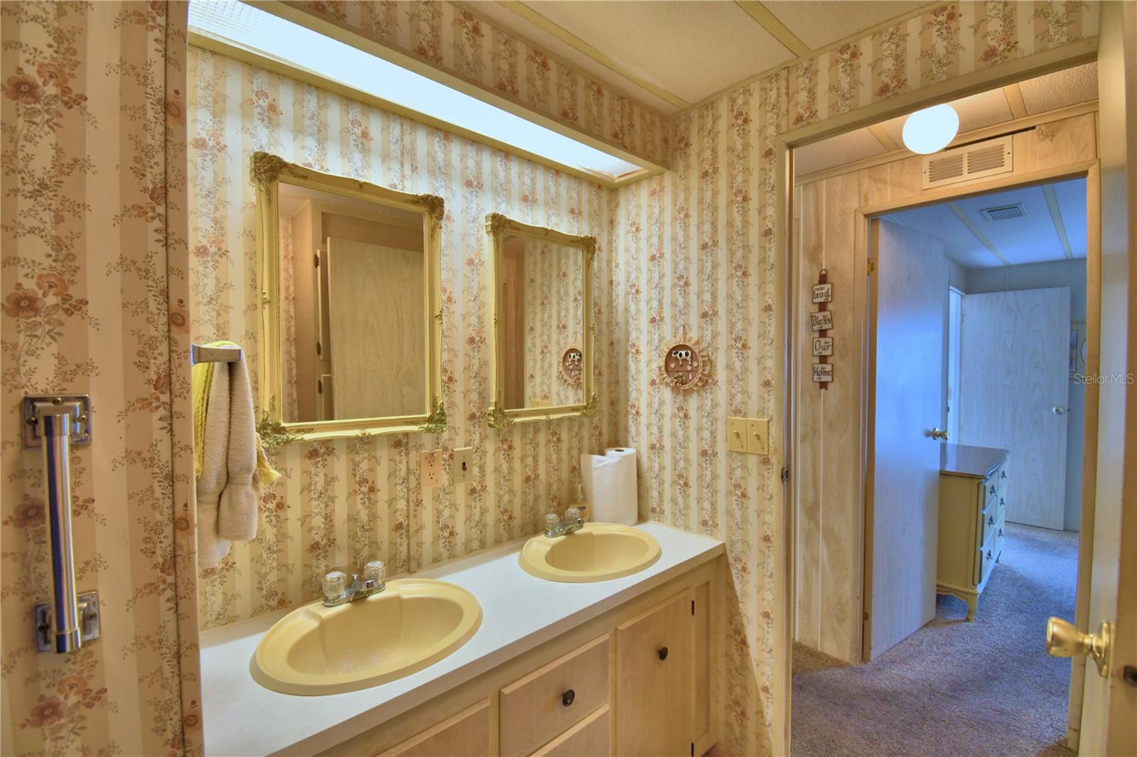 4190 ROLLING OAKS DR, WINTER HAVEN, FL, 33880