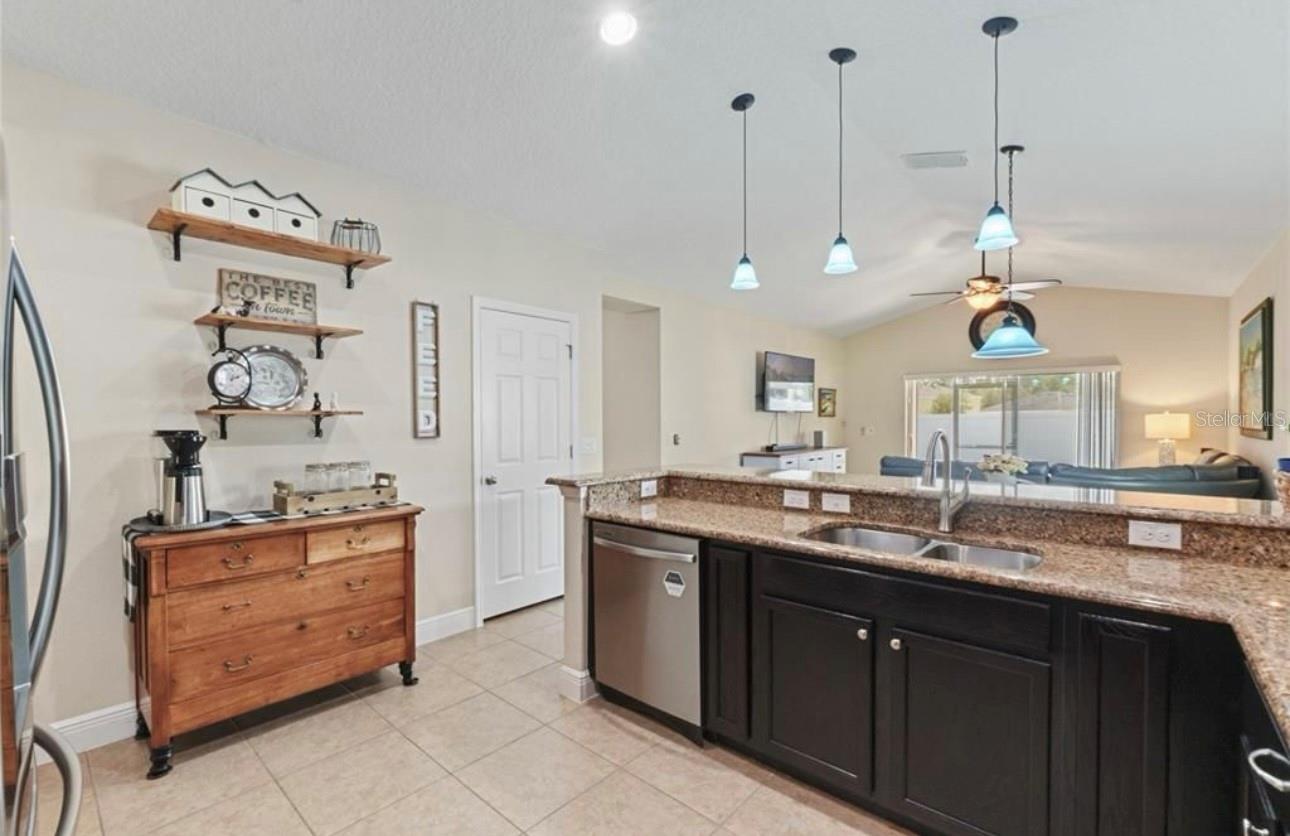 3447 CYPRESS GROVE DR, EUSTIS, FL, 32736