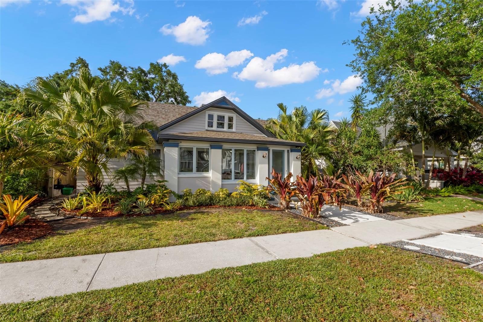 115 21ST AVE NE, ST PETERSBURG, FL, 33704