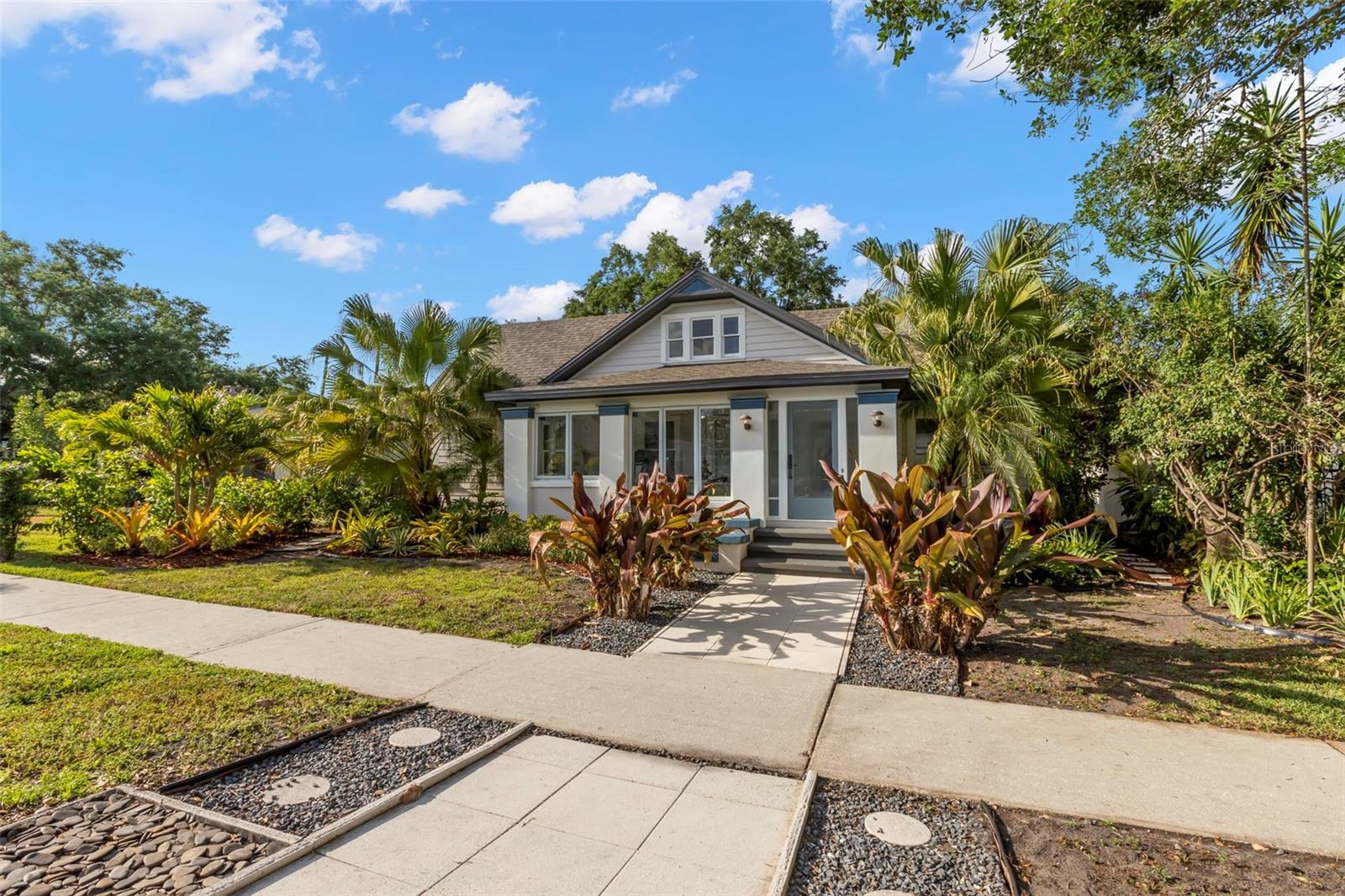 115 21ST AVE NE, ST PETERSBURG, FL, 33704