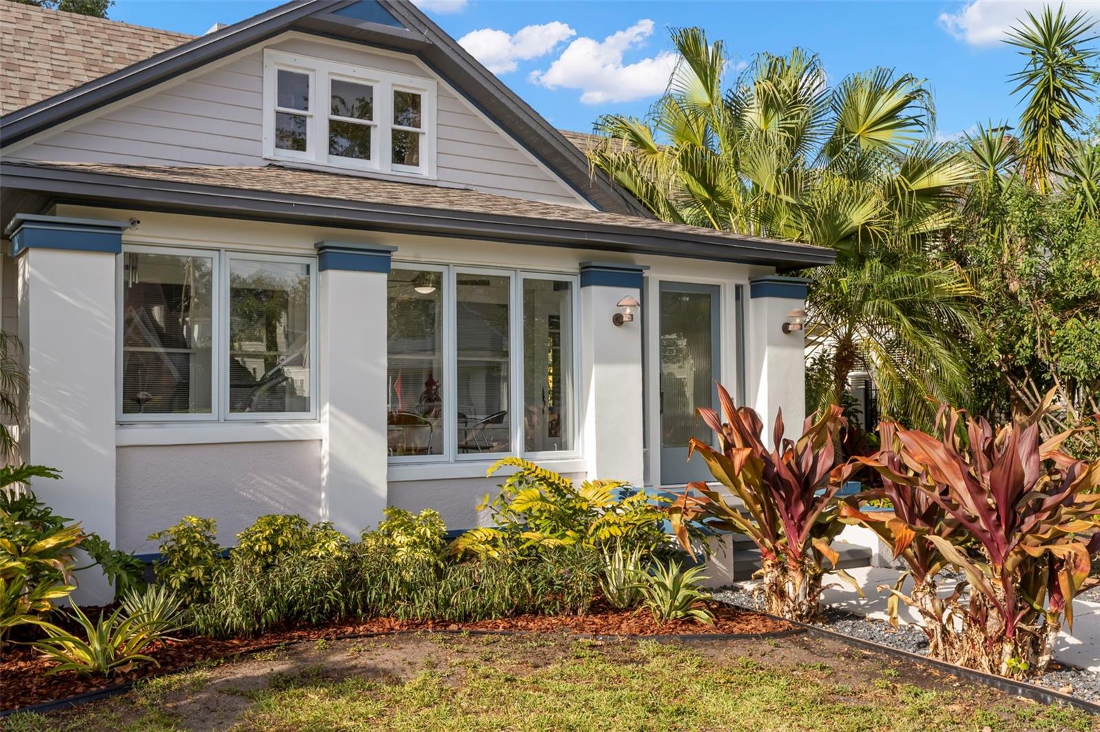 115 21ST AVE NE, ST PETERSBURG, FL, 33704