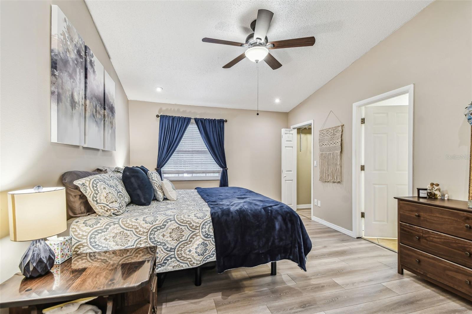 35 HARBOR OAKS CIR, SAFETY HARBOR, FL, 34695