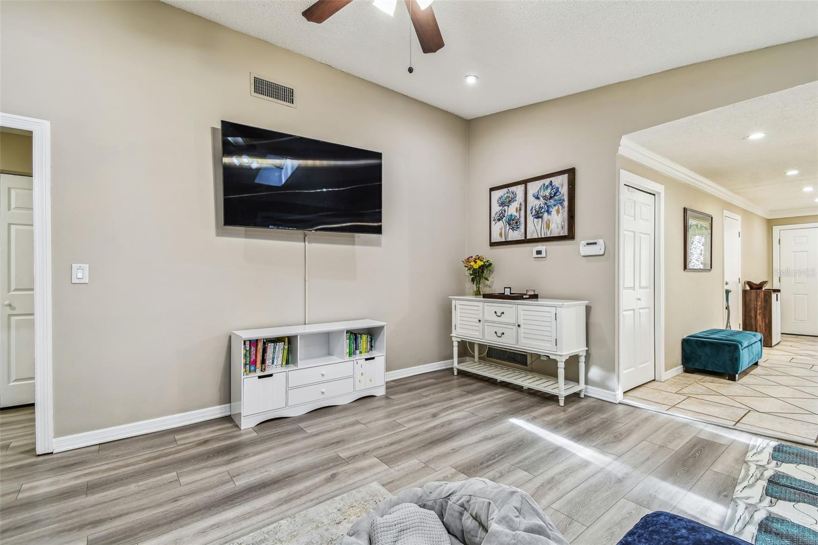 35 HARBOR OAKS CIR, SAFETY HARBOR, FL, 34695
