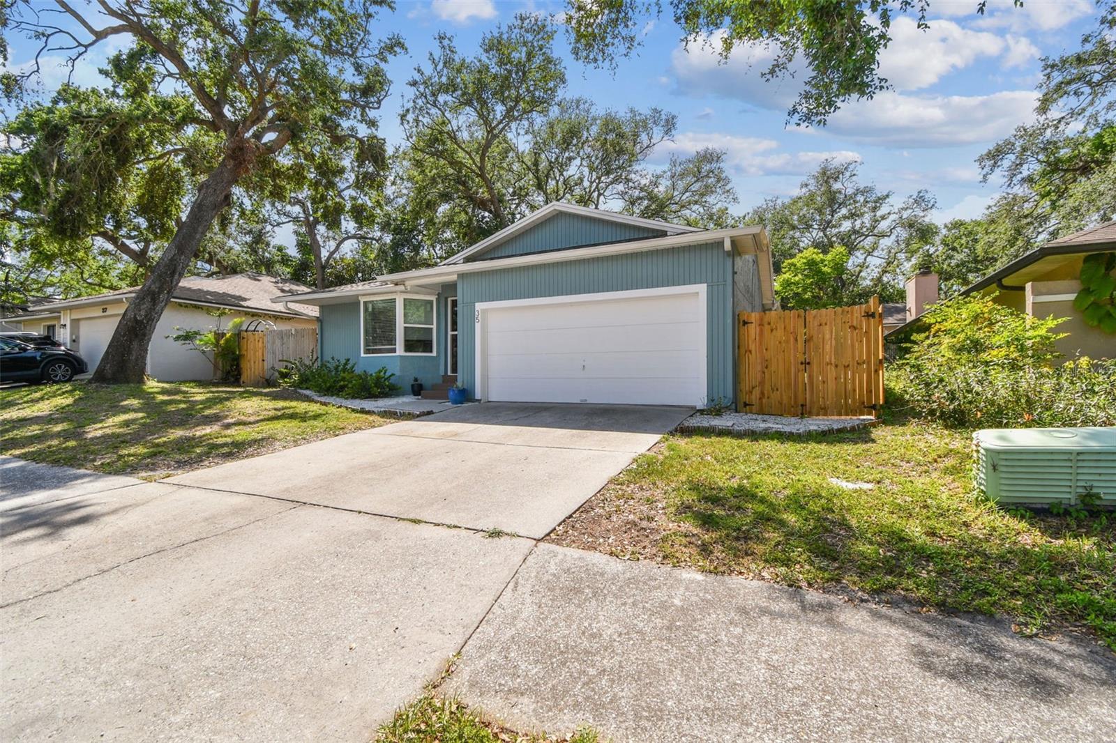 35 HARBOR OAKS CIR, SAFETY HARBOR, FL, 34695