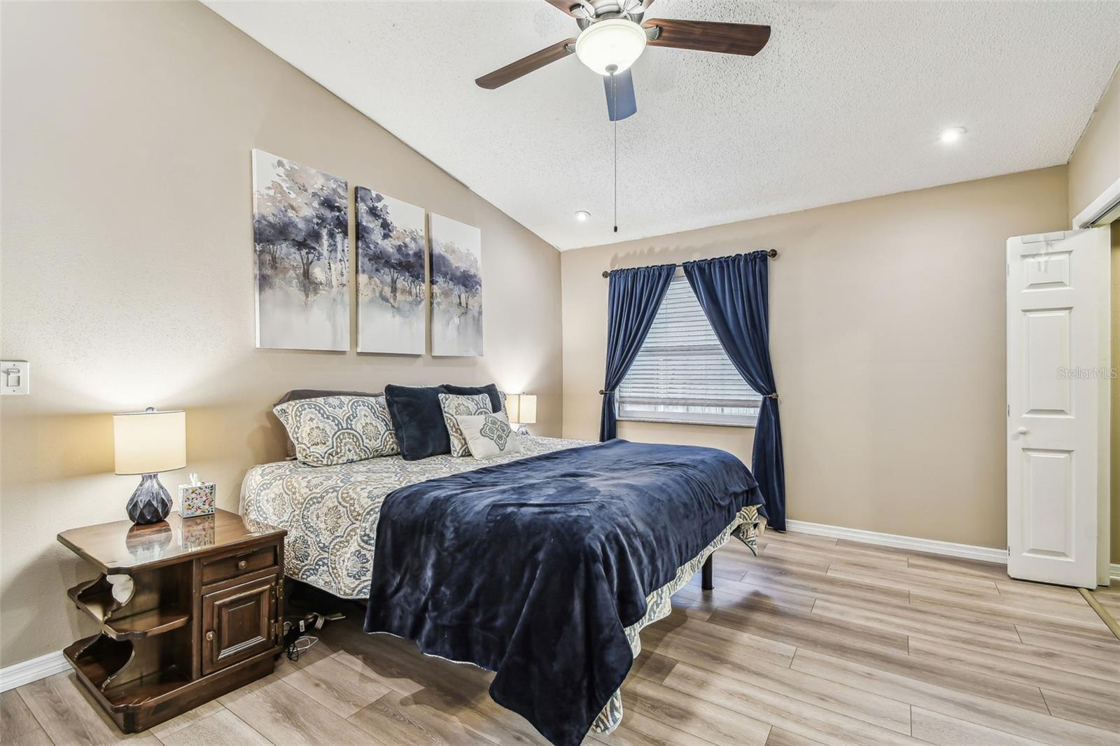 35 HARBOR OAKS CIR, SAFETY HARBOR, FL, 34695
