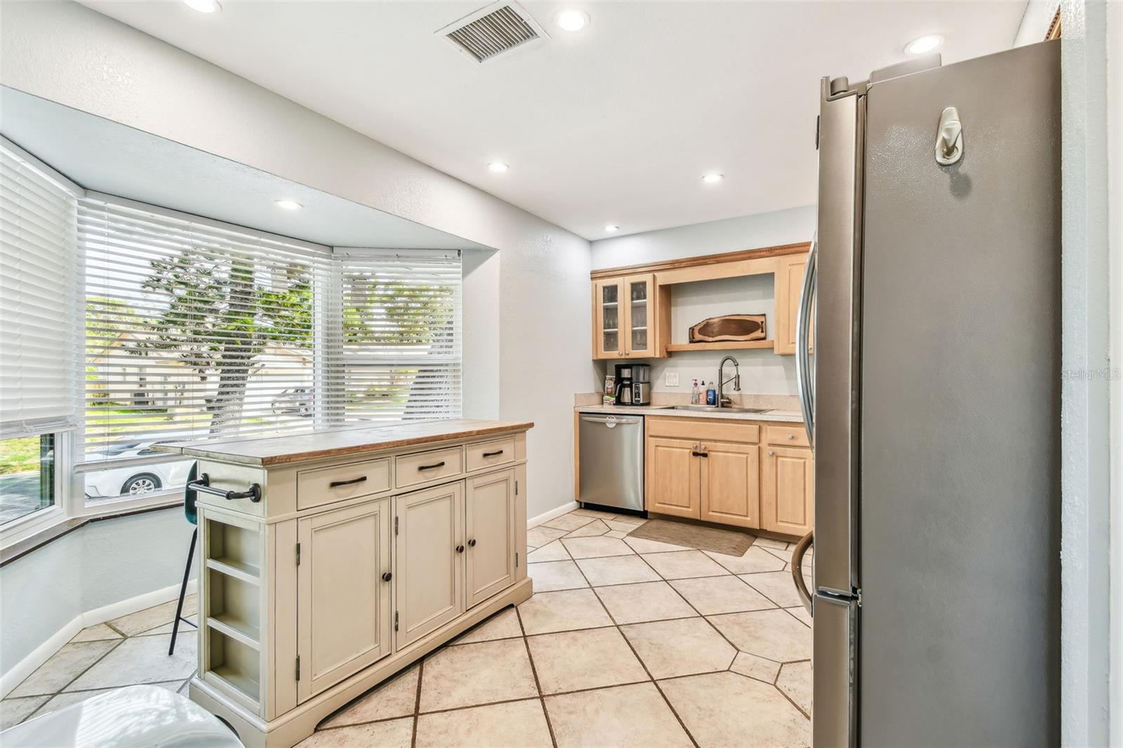 35 HARBOR OAKS CIR, SAFETY HARBOR, FL, 34695