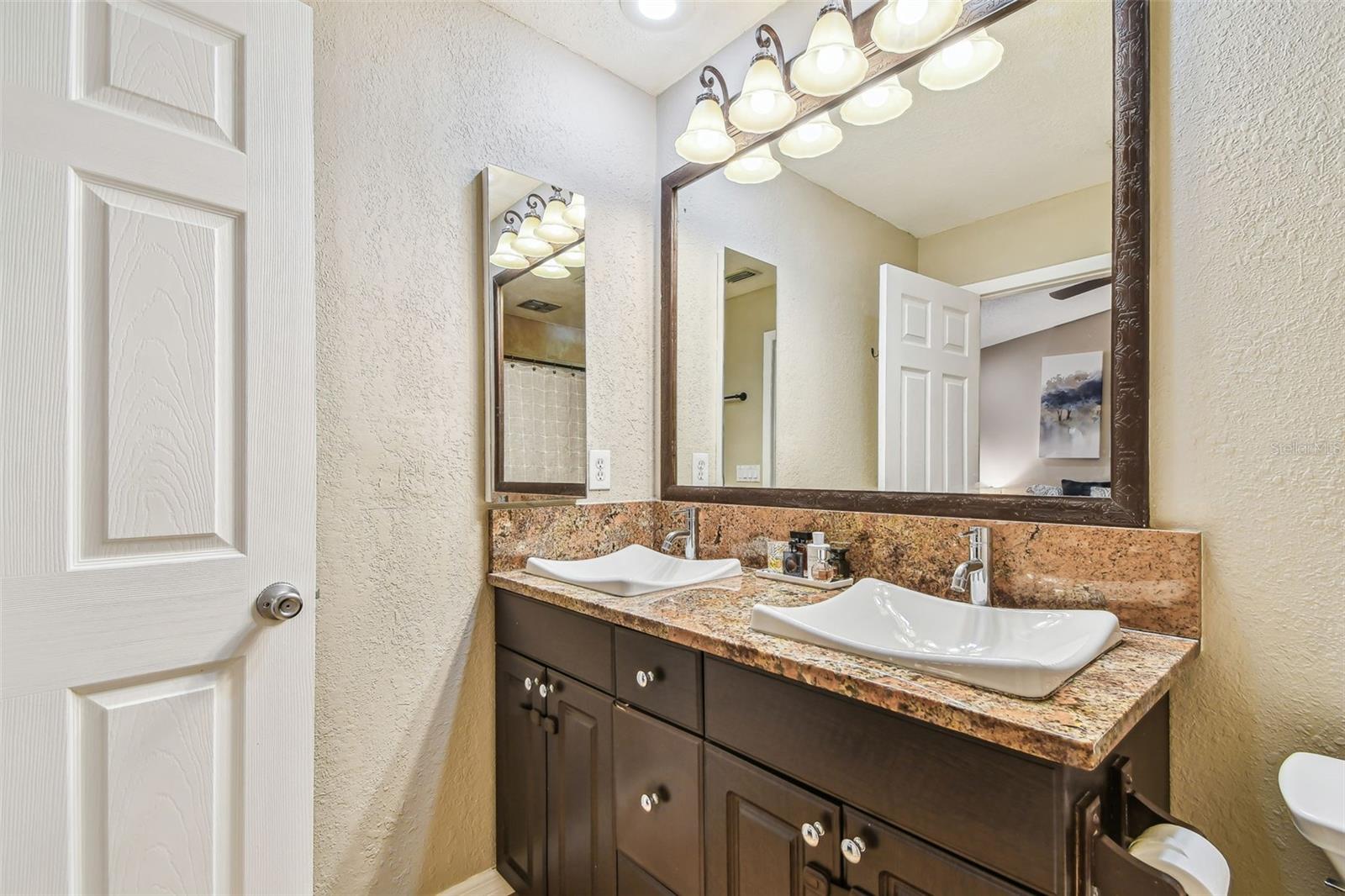 35 HARBOR OAKS CIR, SAFETY HARBOR, FL, 34695