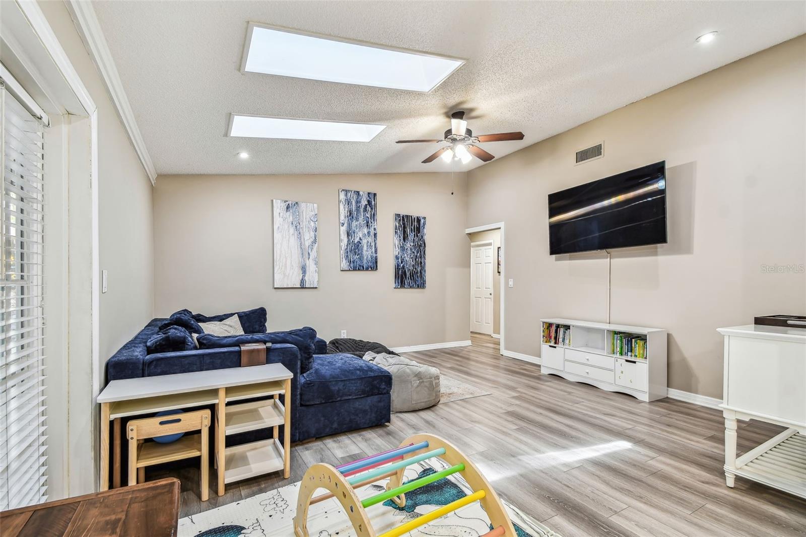35 HARBOR OAKS CIR, SAFETY HARBOR, FL, 34695