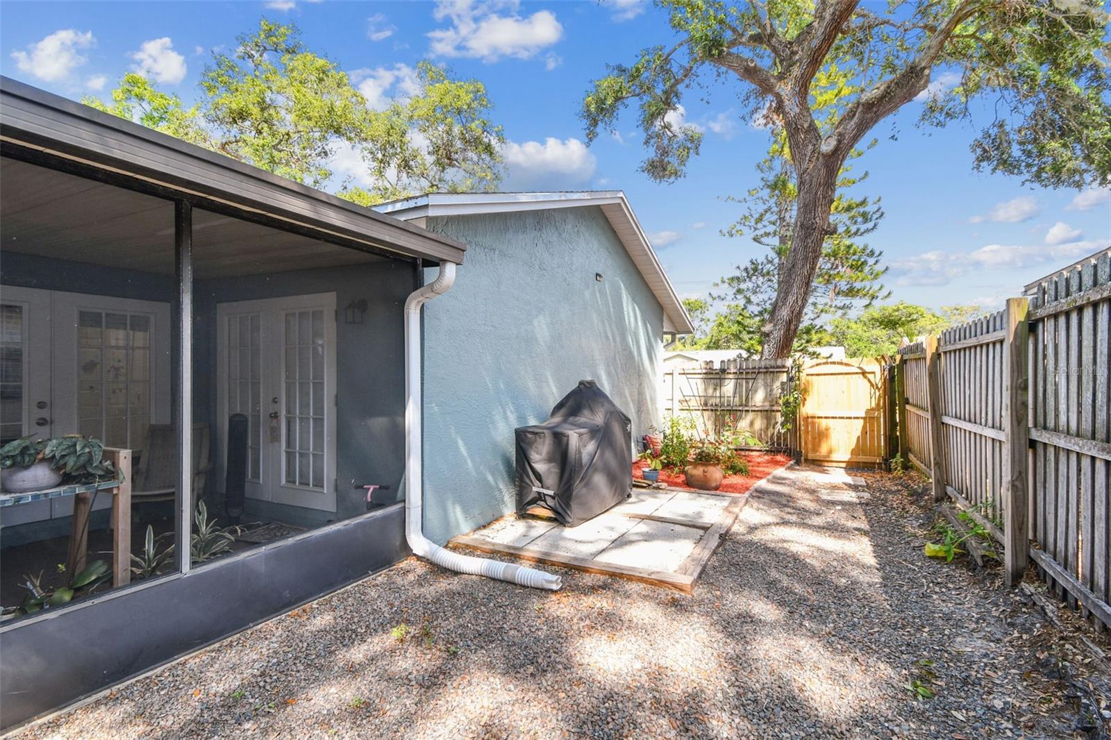 35 HARBOR OAKS CIR, SAFETY HARBOR, FL, 34695