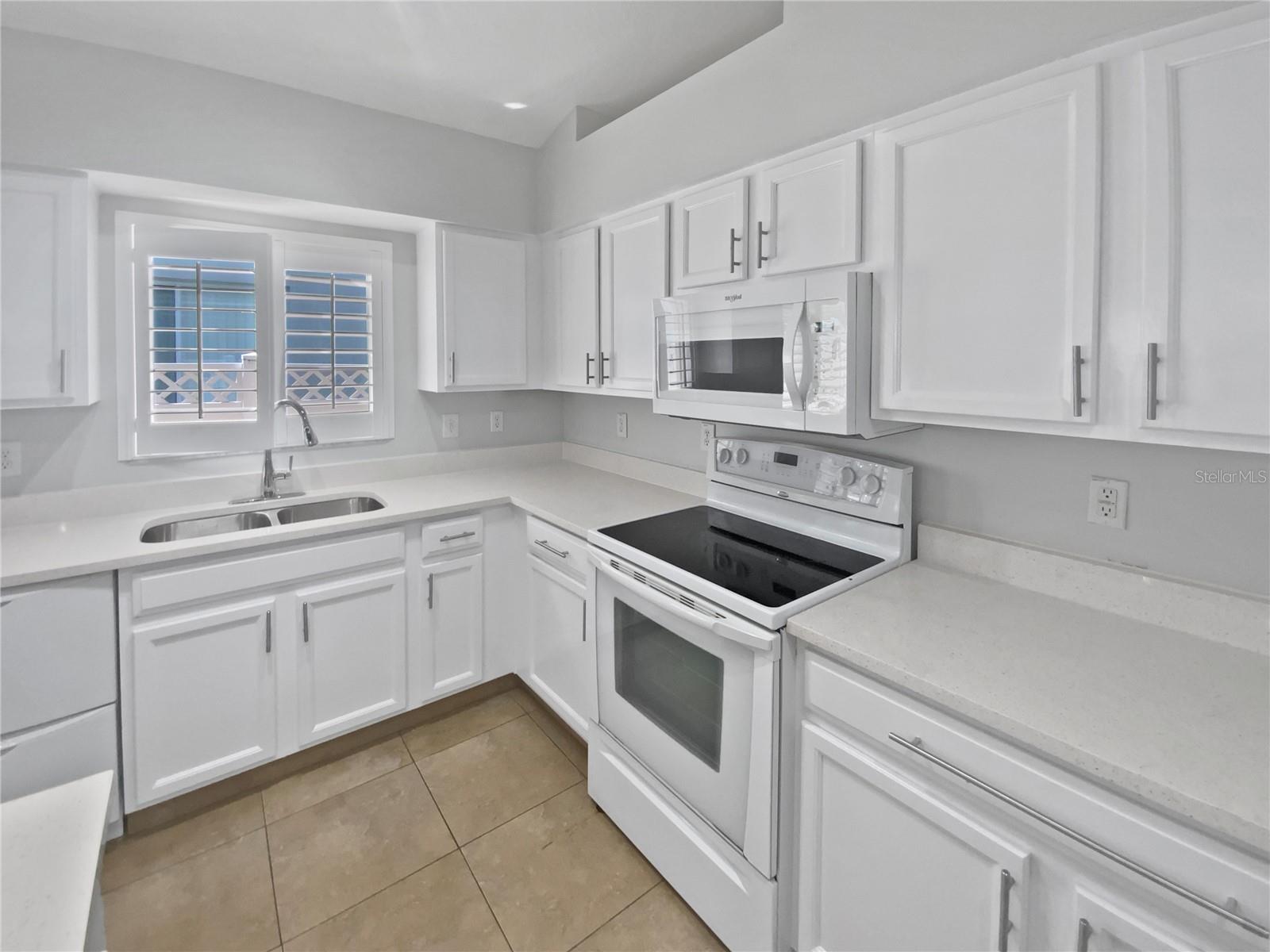 4914 TRINIDAD DR, LAND O LAKES, FL, 34639