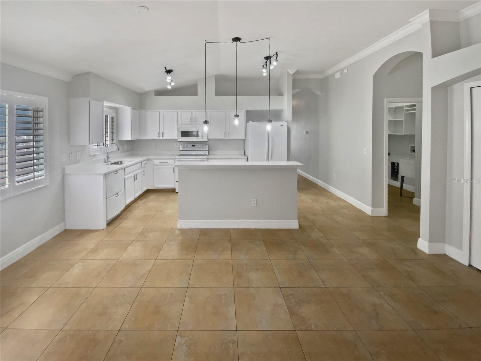 4914 TRINIDAD DR, LAND O LAKES, FL, 34639