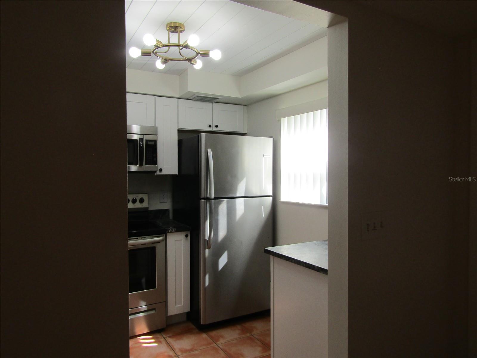 5715 GARDENS DR #102, SARASOTA, FL, 34243
