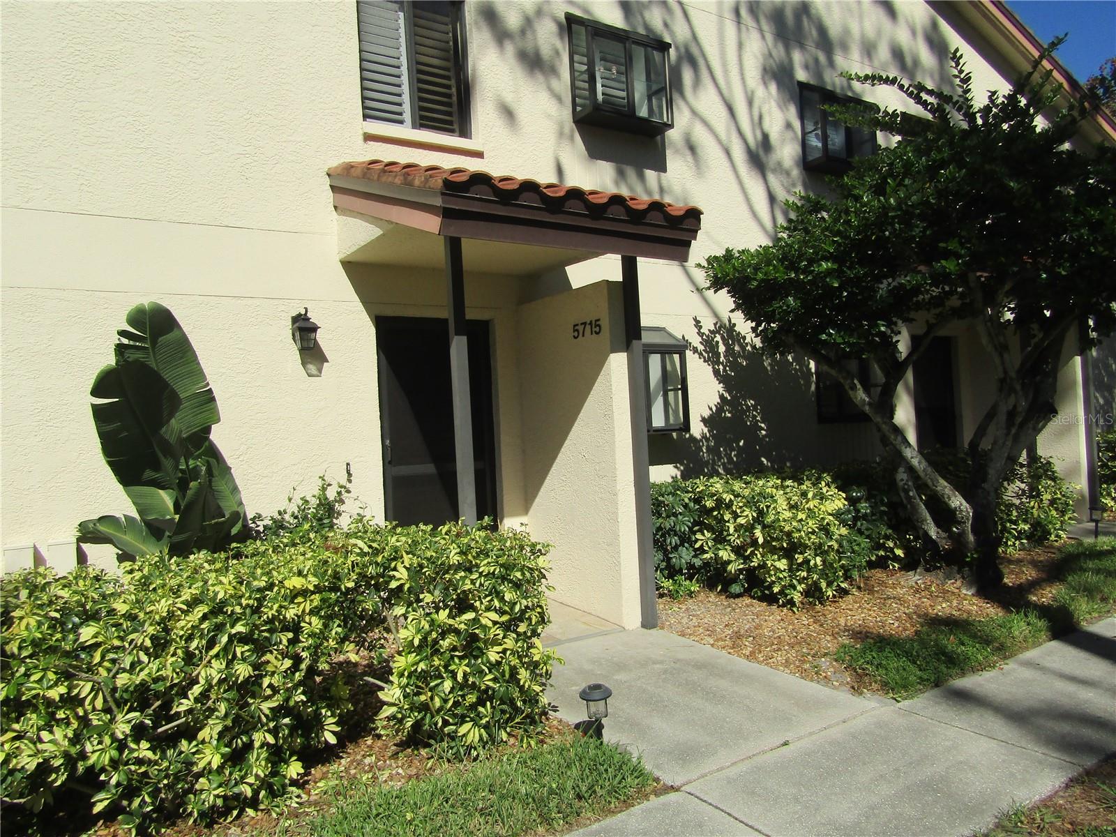 5715 GARDENS DR #102, SARASOTA, FL, 34243