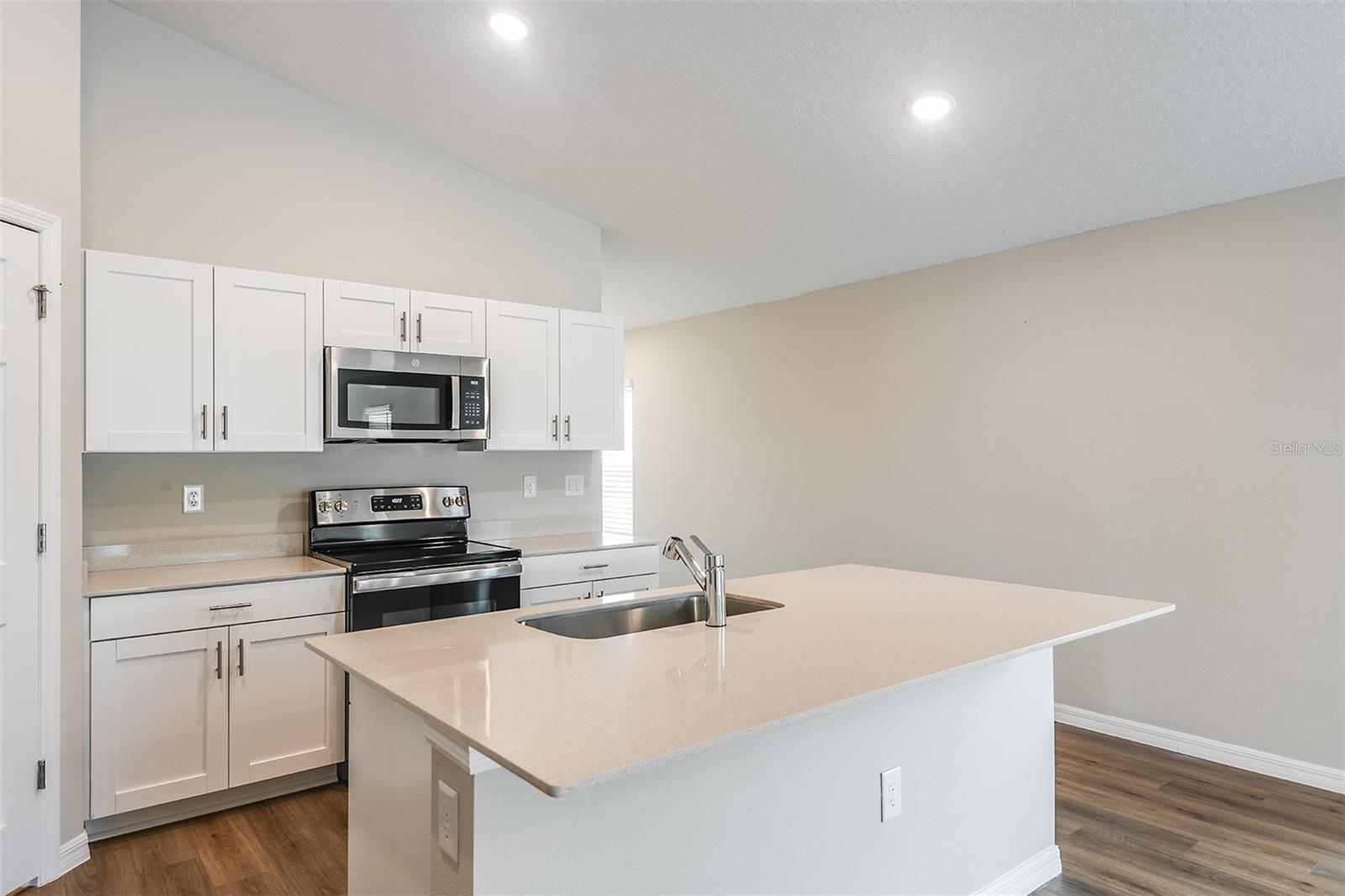 4055 GARDENIA AVE, LAKE HAMILTON, FL, 33851