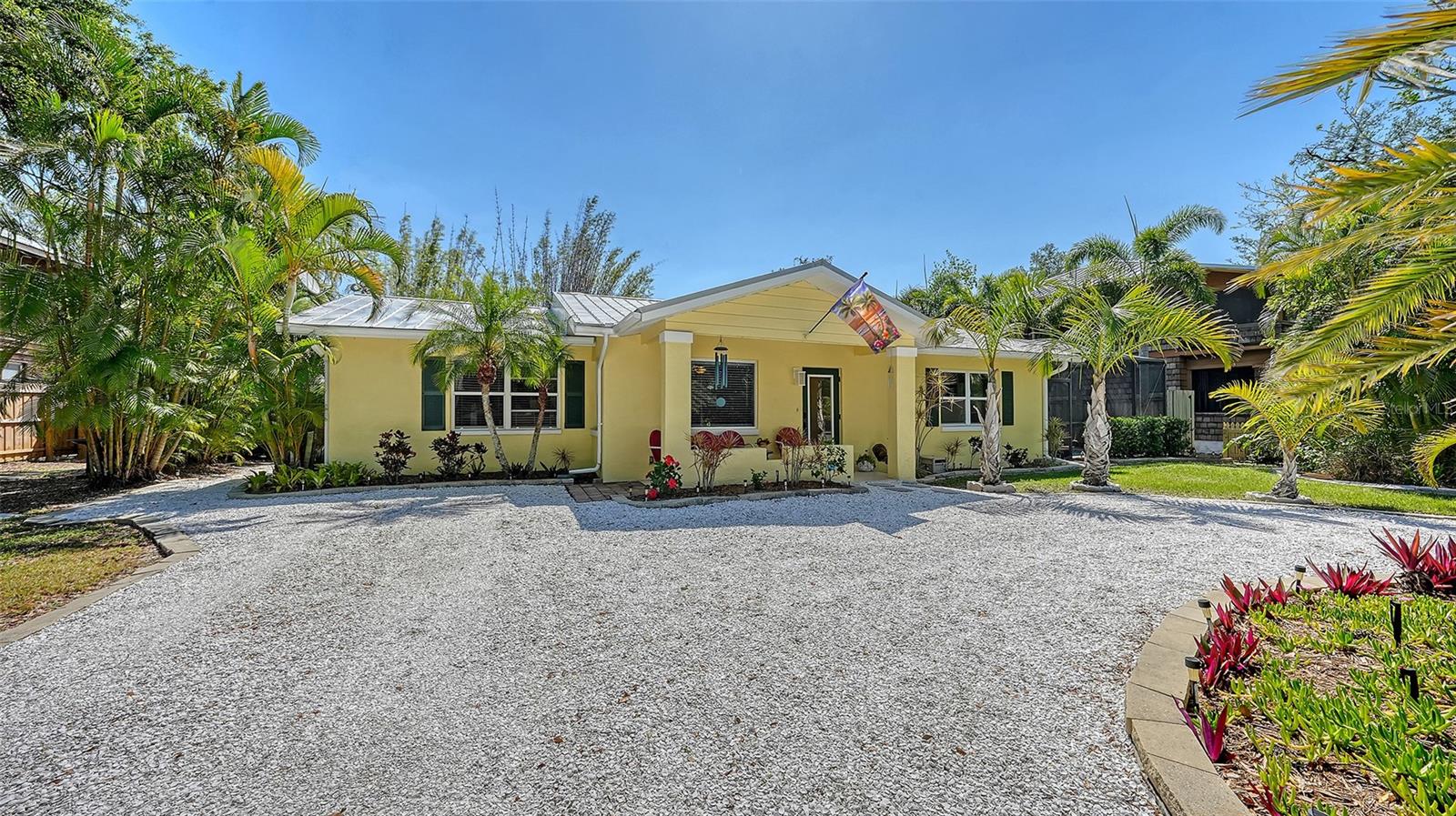 2332 ALAMEDA AVE, SARASOTA, FL, 34234