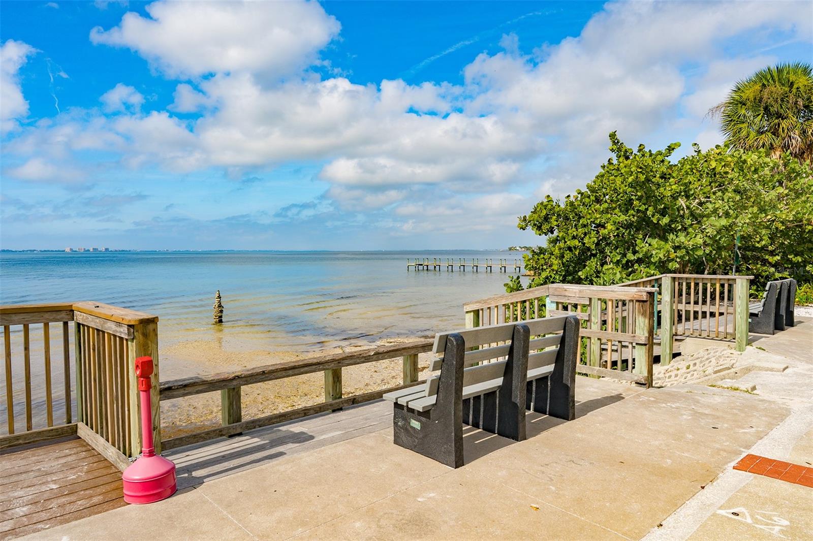 2332 ALAMEDA AVE, SARASOTA, FL, 34234