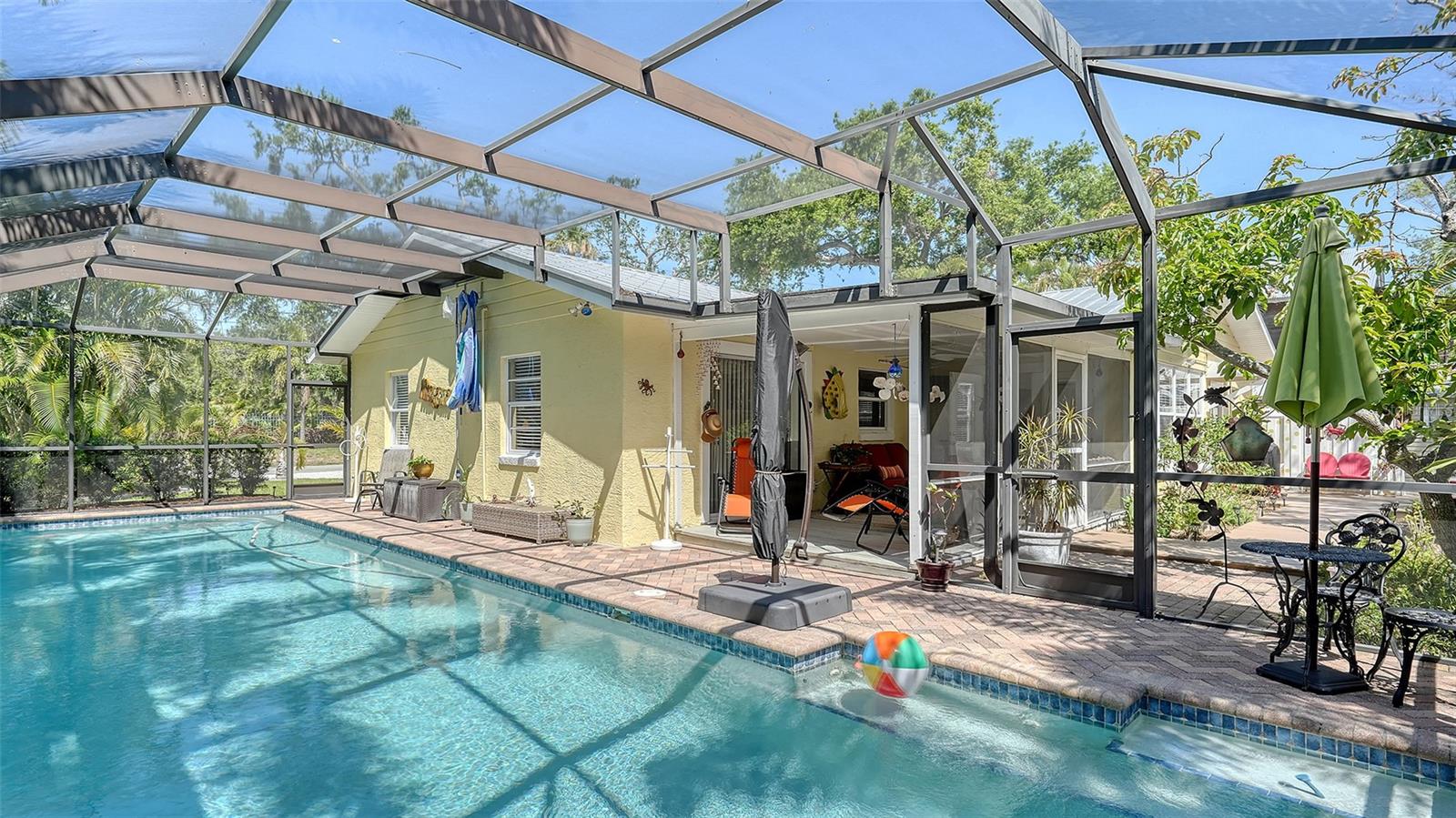 2332 ALAMEDA AVE, SARASOTA, FL, 34234