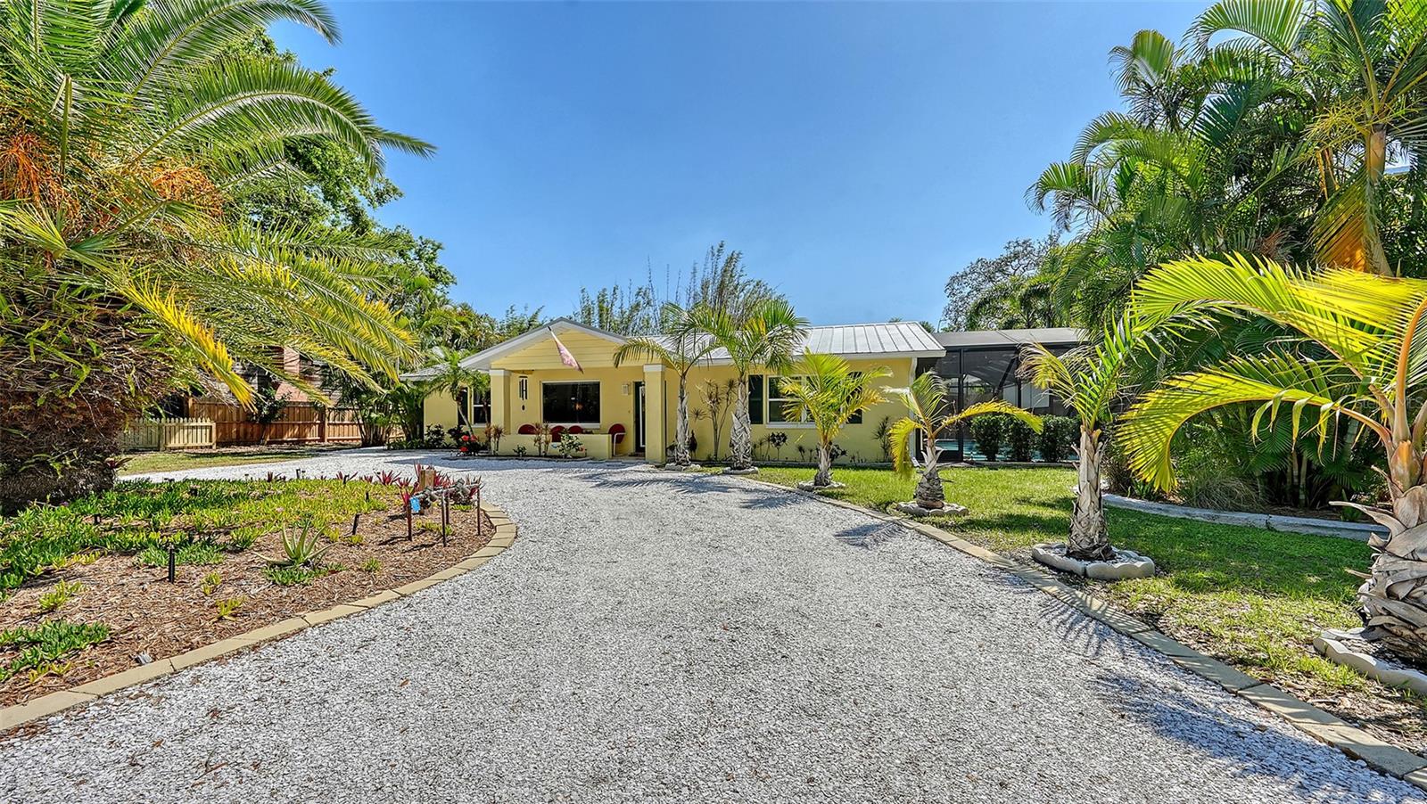 2332 ALAMEDA AVE, SARASOTA, FL, 34234