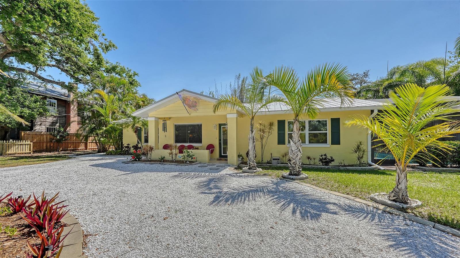 2332 ALAMEDA AVE, SARASOTA, FL, 34234