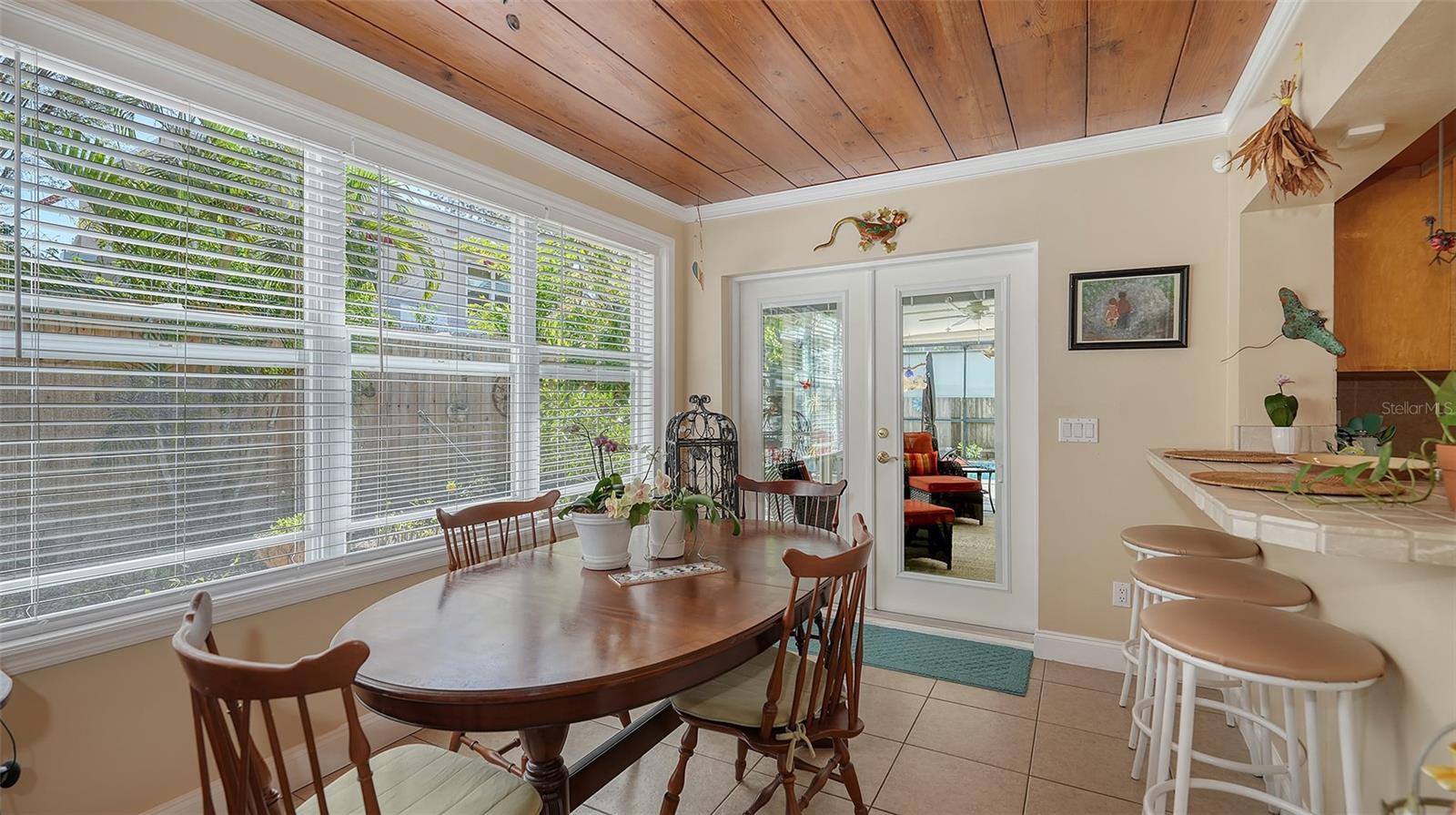 2332 ALAMEDA AVE, SARASOTA, FL, 34234