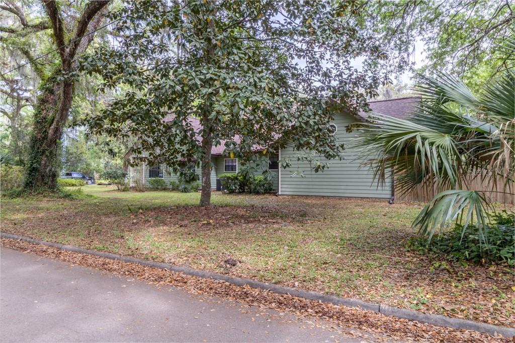 353 NW 3 AVE, MICANOPY, FL, 32667