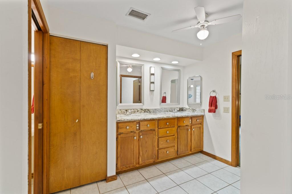 353 NW 3 AVE, MICANOPY, FL, 32667