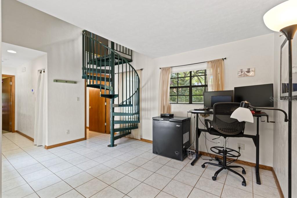 353 NW 3 AVE, MICANOPY, FL, 32667
