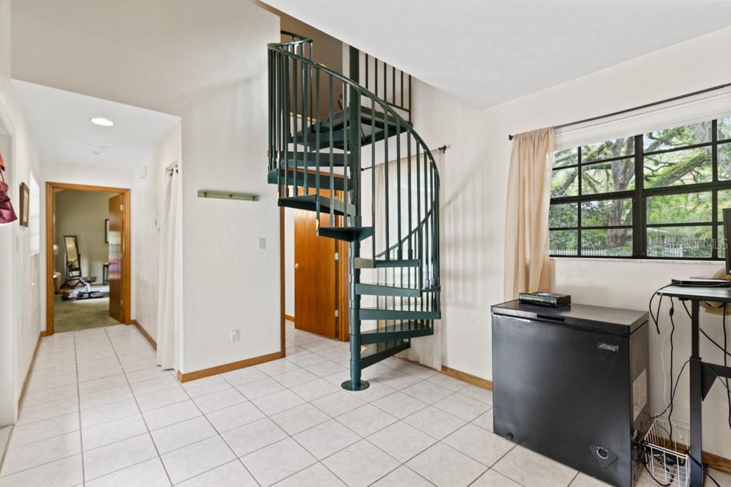353 NW 3 AVE, MICANOPY, FL, 32667