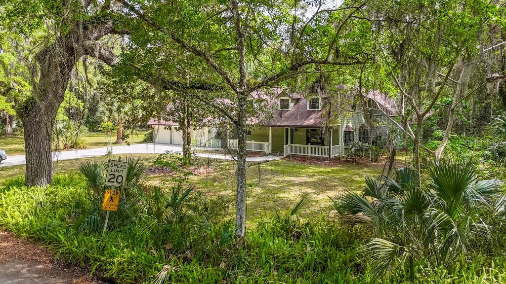 353 NW 3 AVE, MICANOPY, FL, 32667