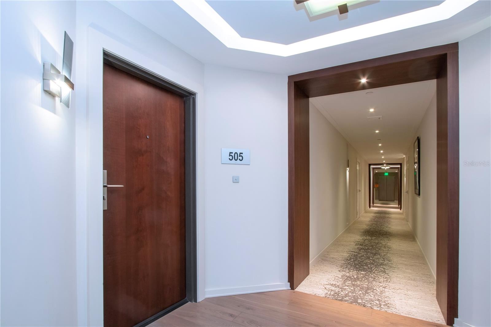 1211 GULF OF MEXICO DR #505, LONGBOAT KEY, FL, 34228