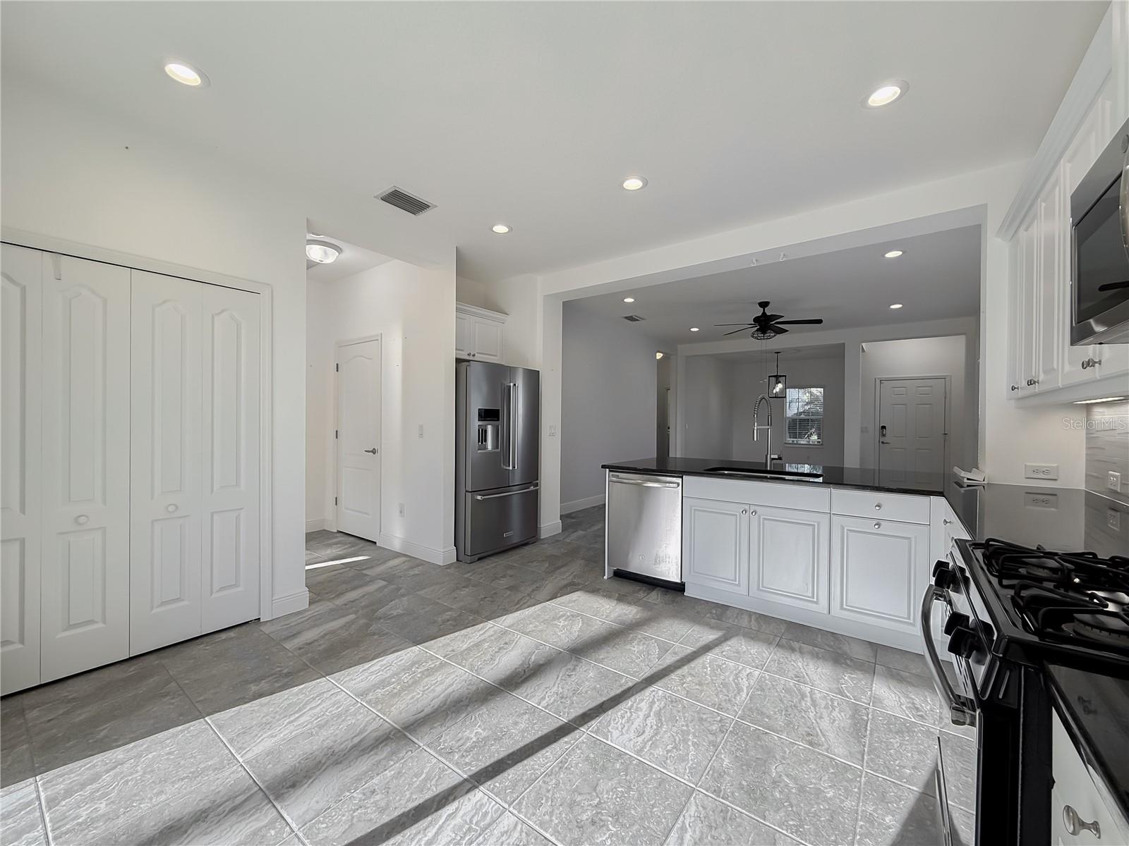 3706 SHIMMERING OAKS DR, PARRISH, FL, 34219