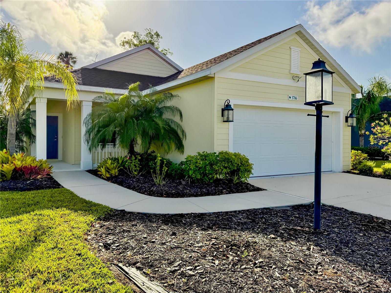 3706 SHIMMERING OAKS DR, PARRISH, FL, 34219