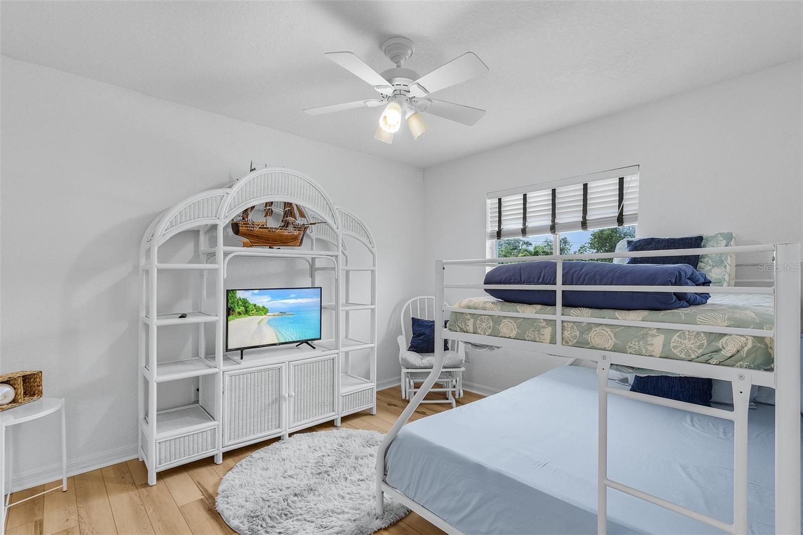 231 SE 6TH ST, CAPE CORAL, FL, 33990