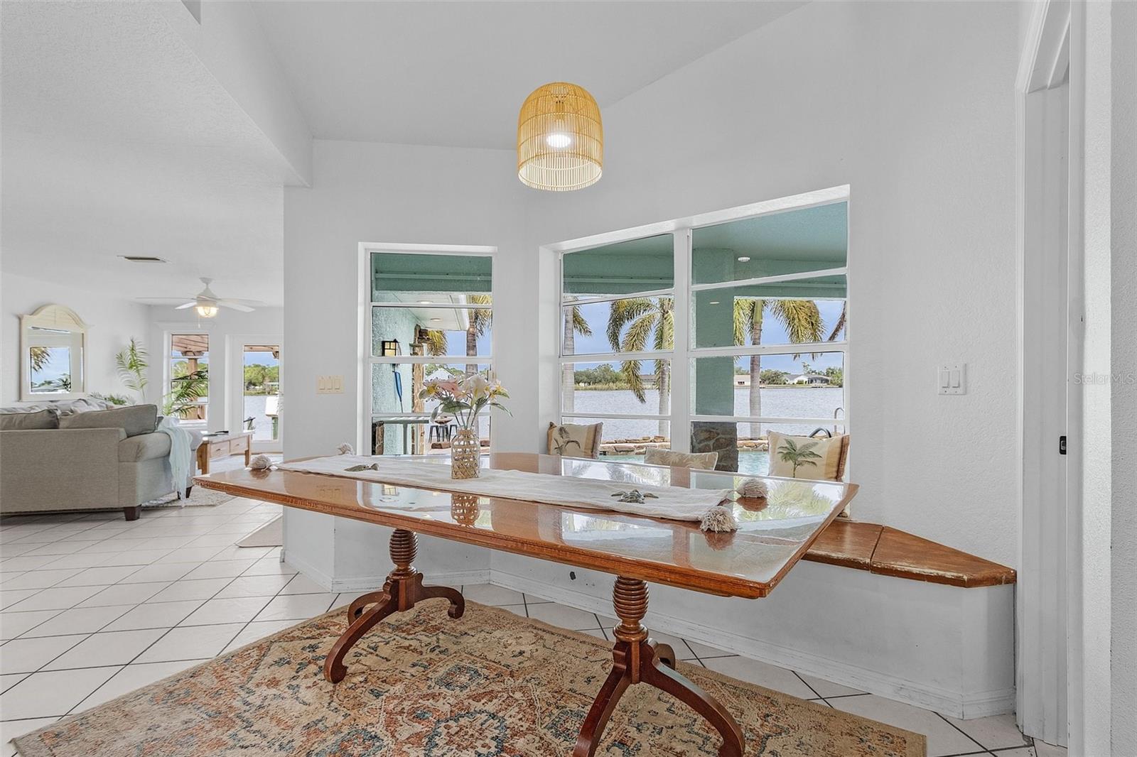 231 SE 6TH ST, CAPE CORAL, FL, 33990