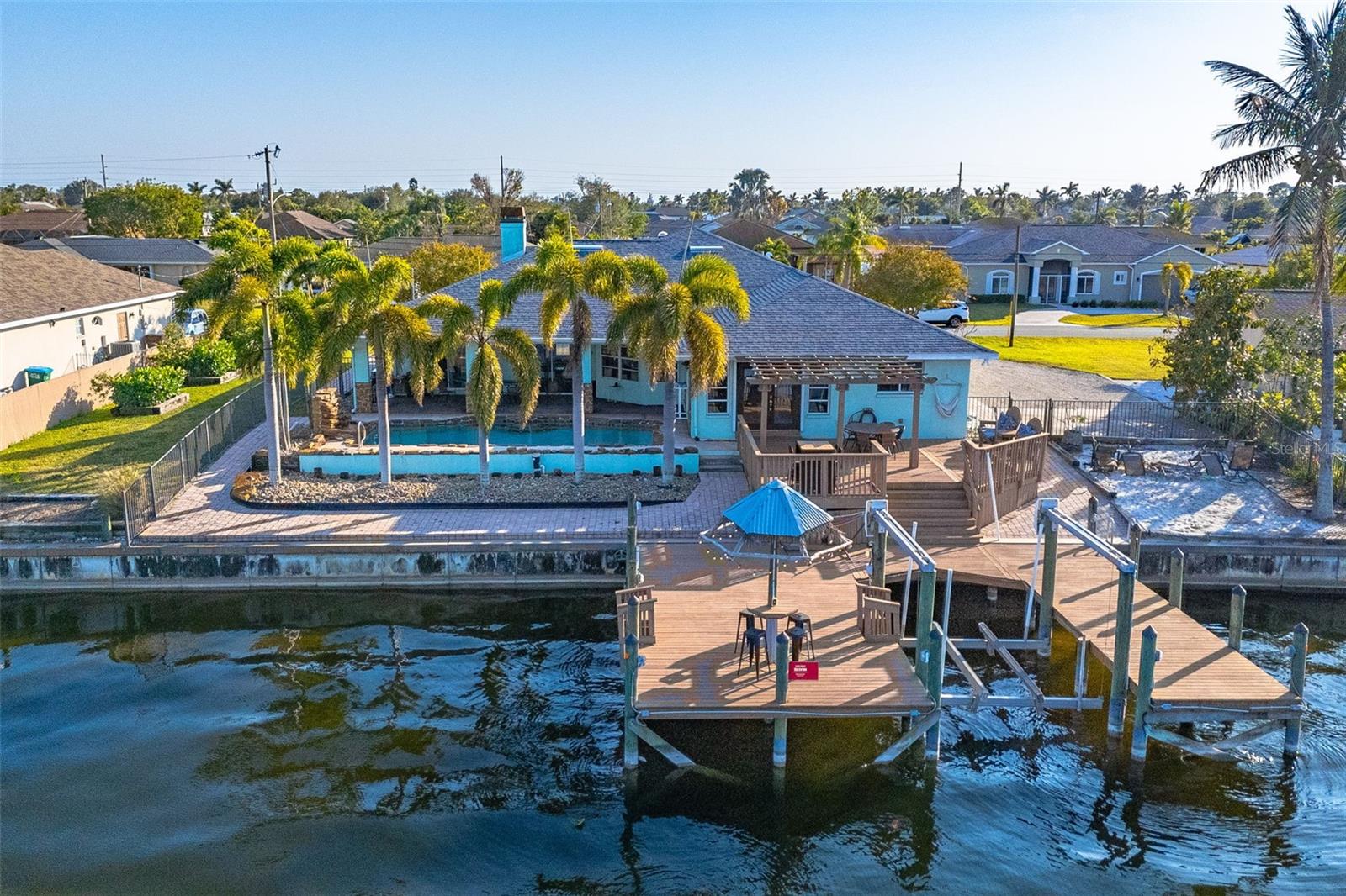 231 SE 6TH ST, CAPE CORAL, FL, 33990