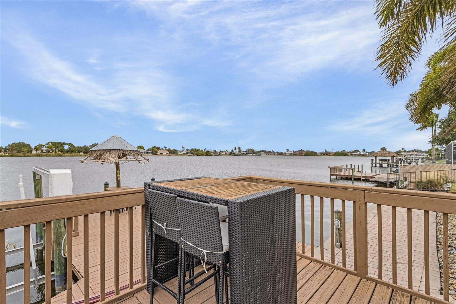 231 SE 6TH ST, CAPE CORAL, FL, 33990