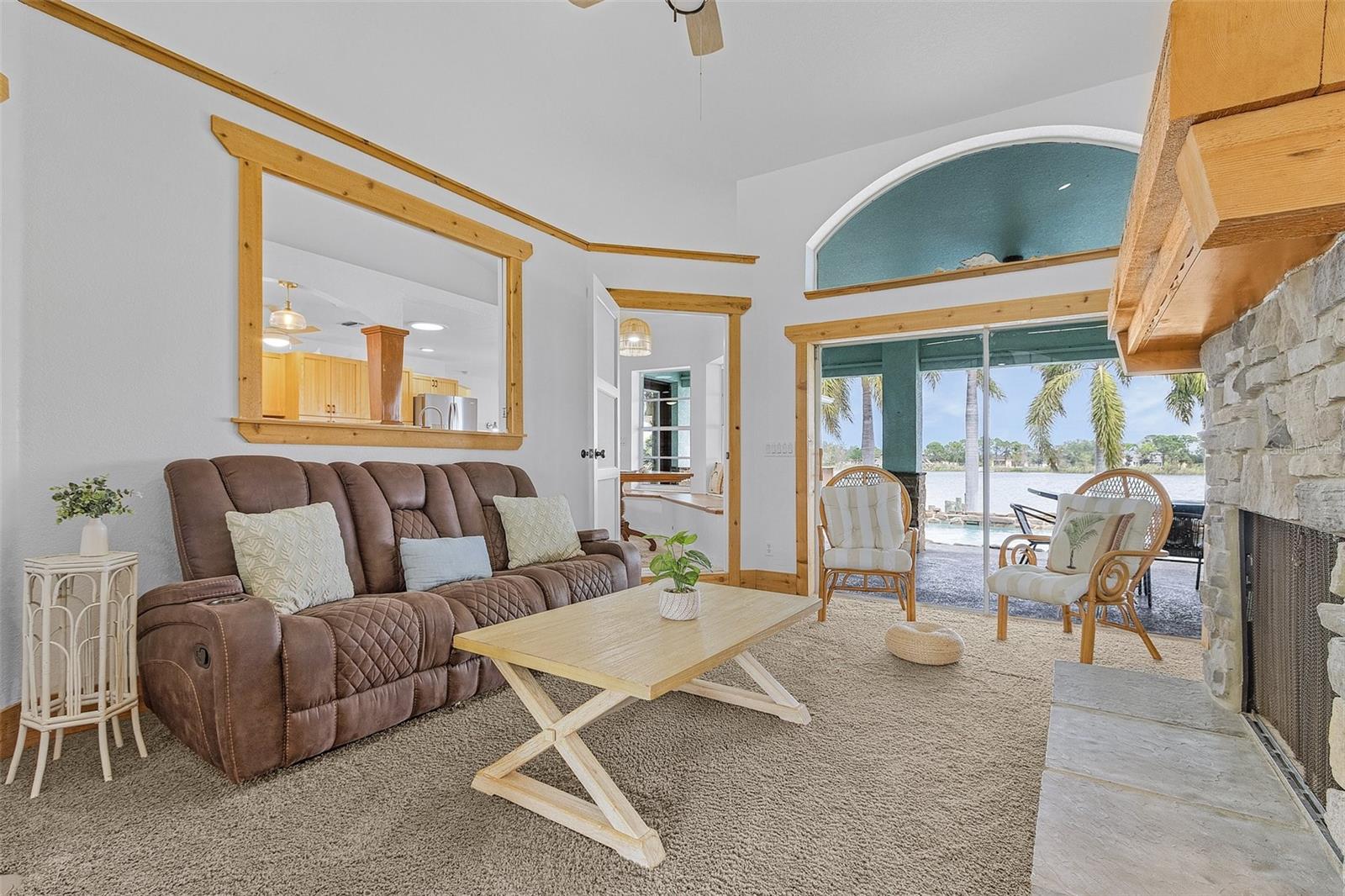 231 SE 6TH ST, CAPE CORAL, FL, 33990